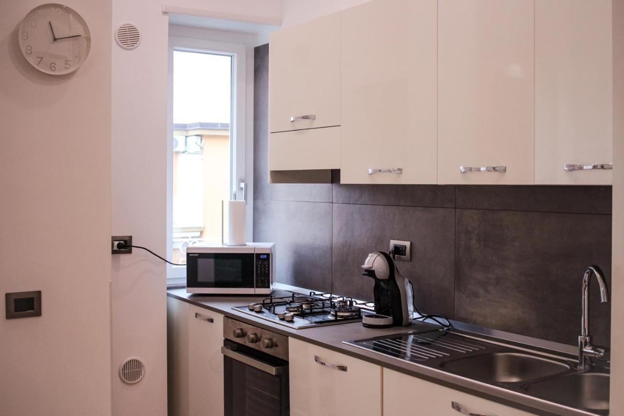 Carnale Guest House Salerno Buitenkant foto